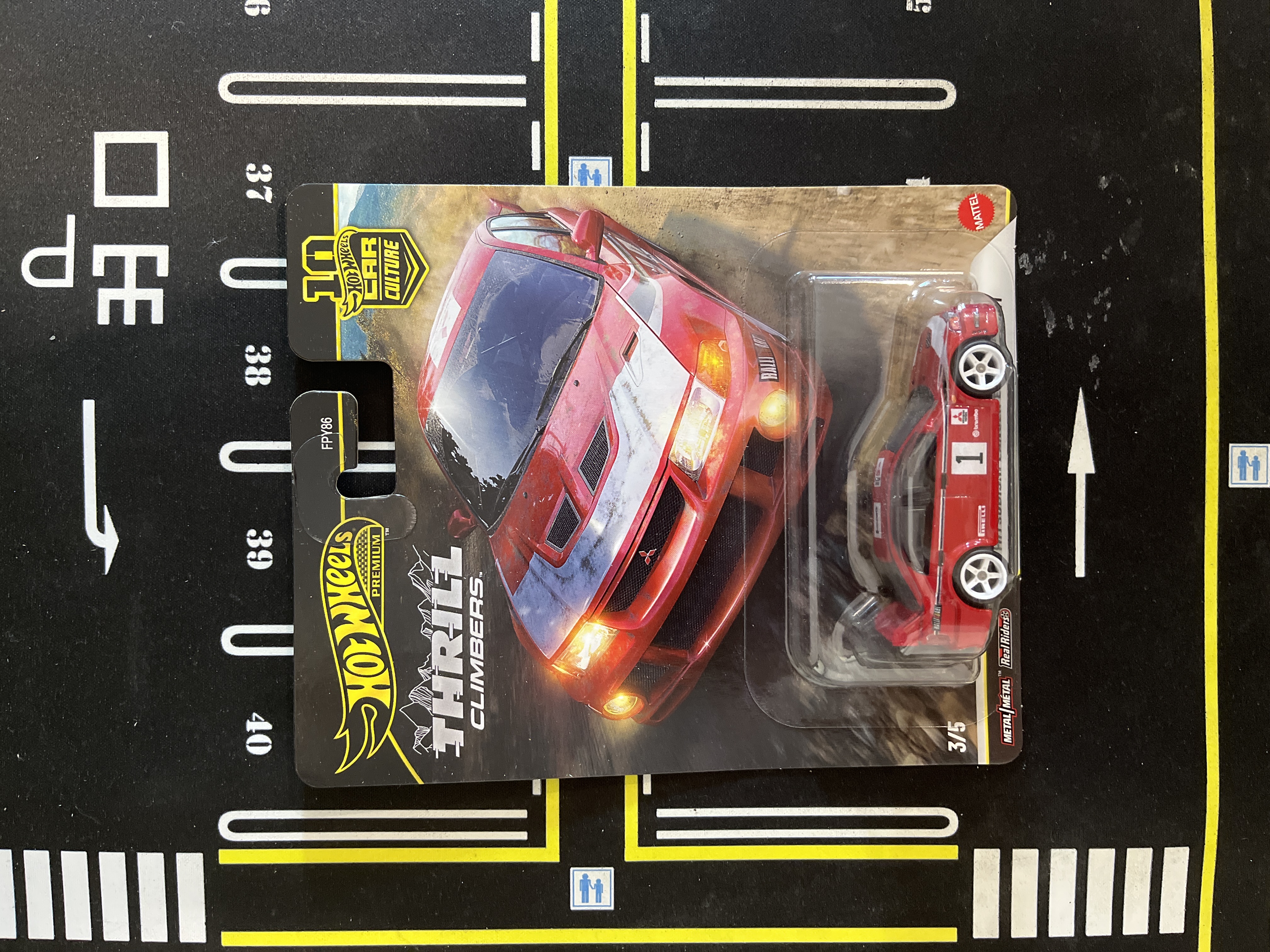 Hotwheels Premium Mitsubishi Lancer Evolution VI Thrill Climbers