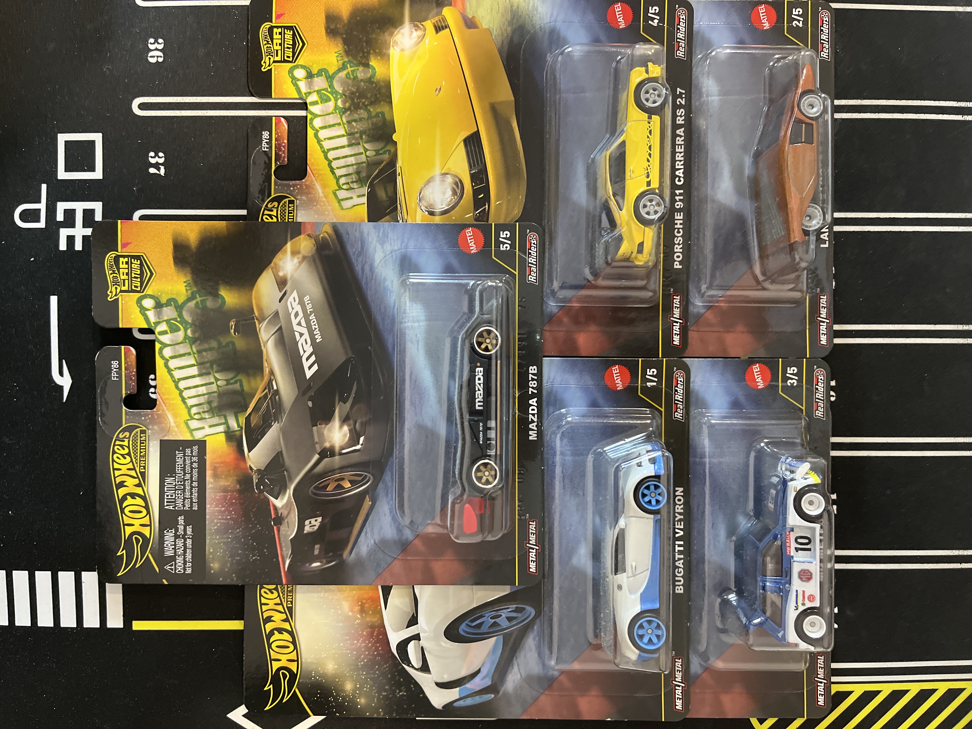 Hotwheels Set Hammer Drops ( 787B, Veyron, 911 Carrera, Metro 6R4, Lancia Stratos )