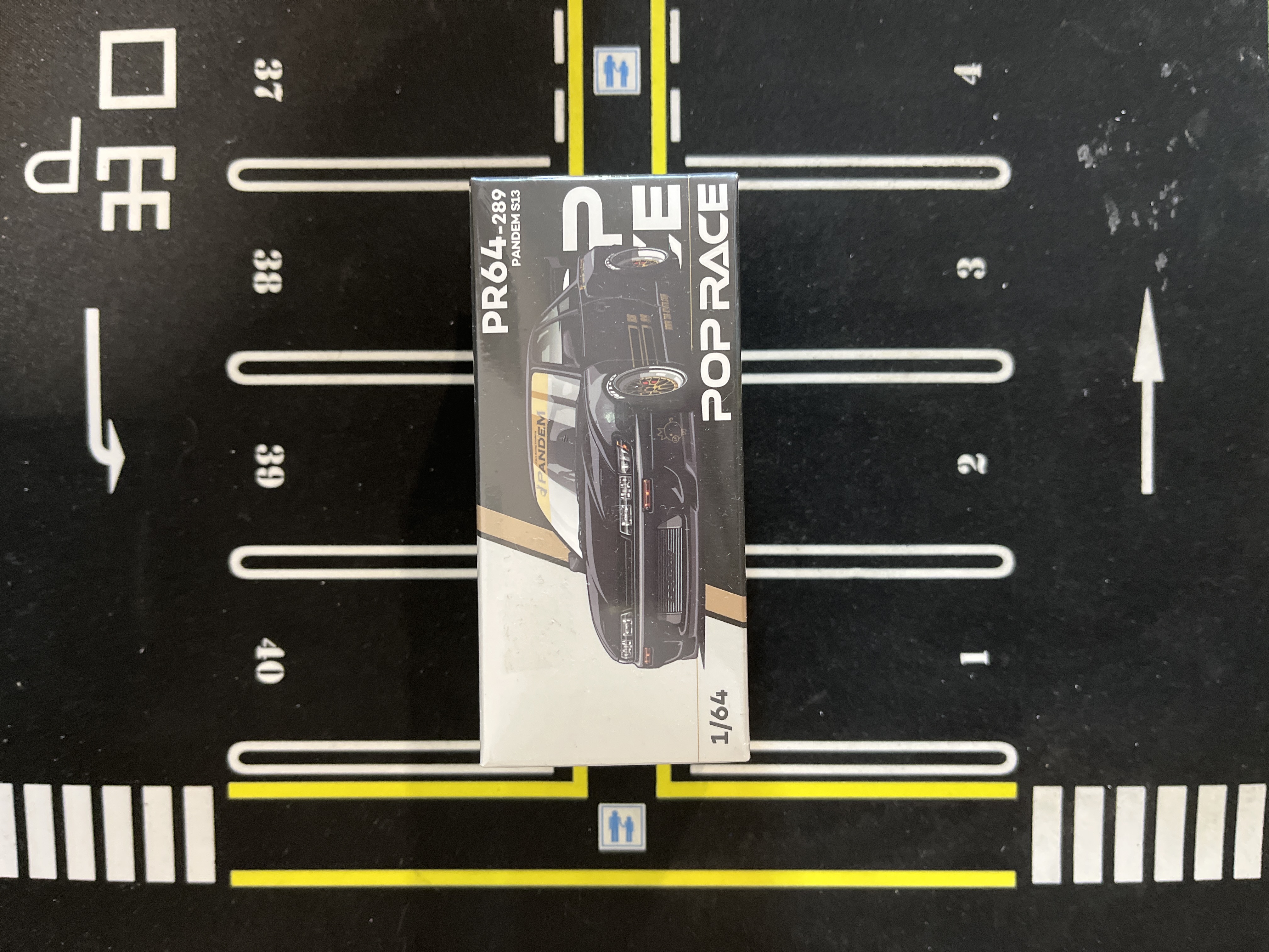 PR64-289 Pop Race Pandem S13 Black ( Sealed )