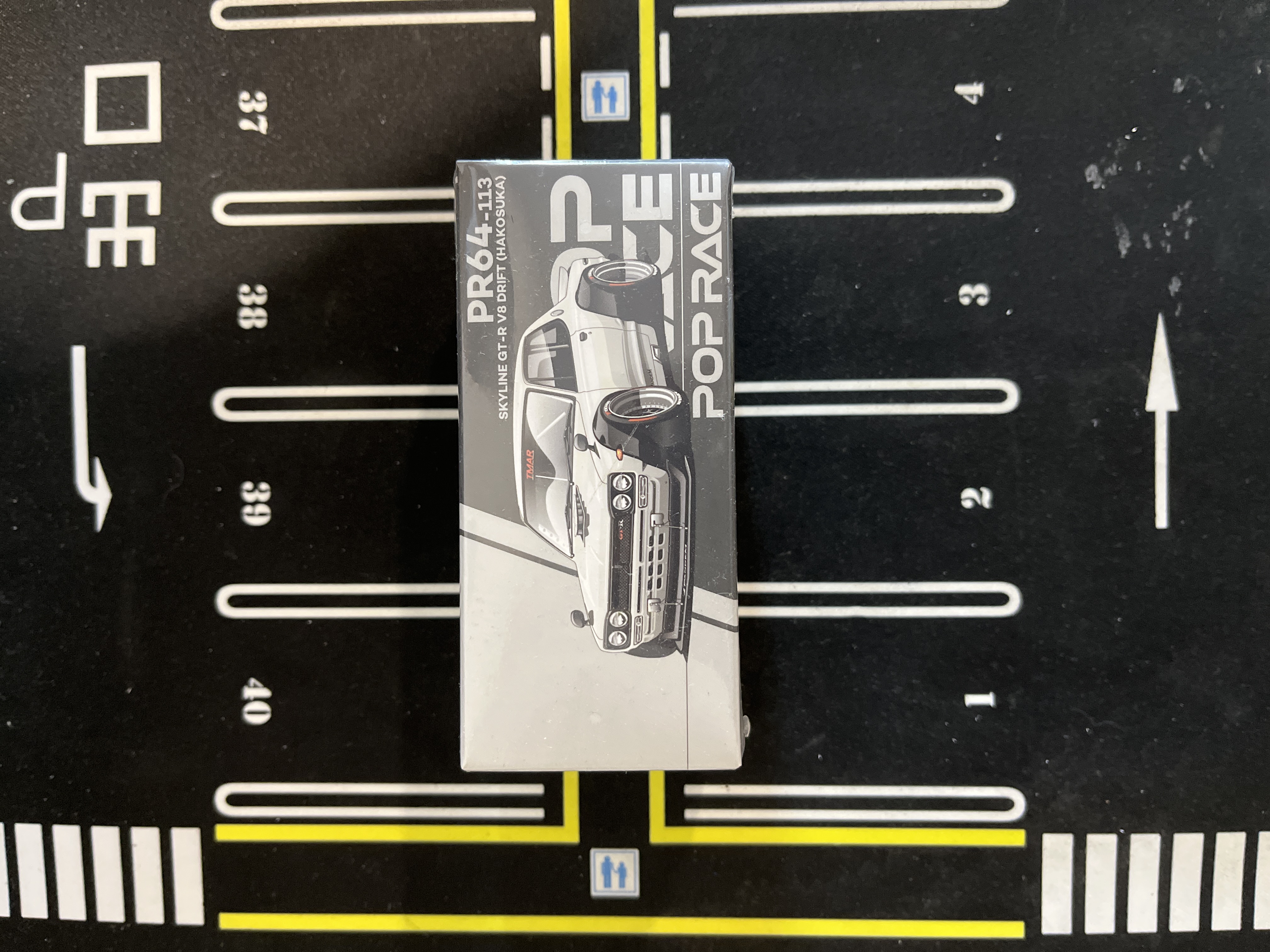 PR64-113 Pop Race Skyline GT-R V8 Drift Hakosuka ( Sealed )