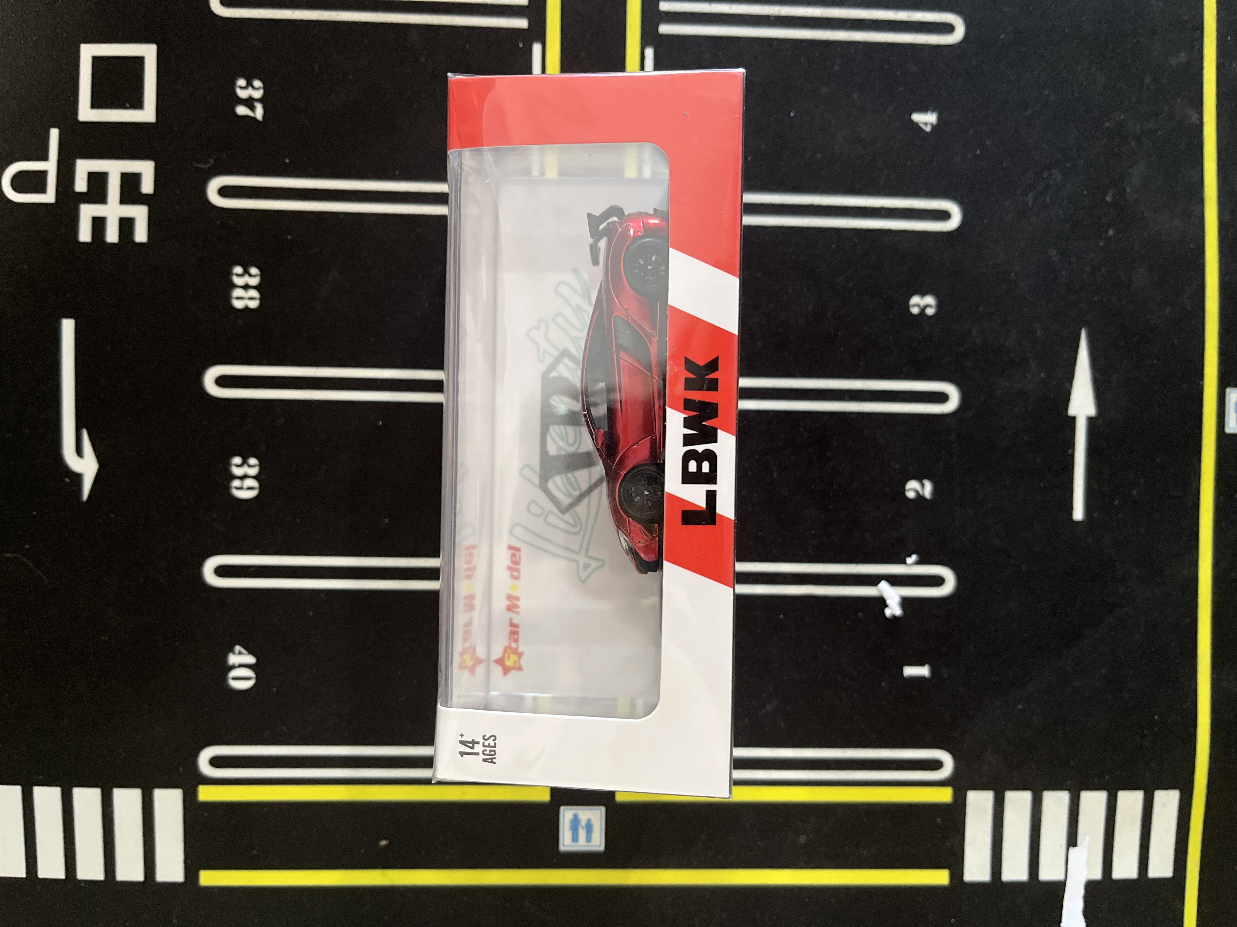 Star Model LBWK LB Works 650s Red ( Sealed )