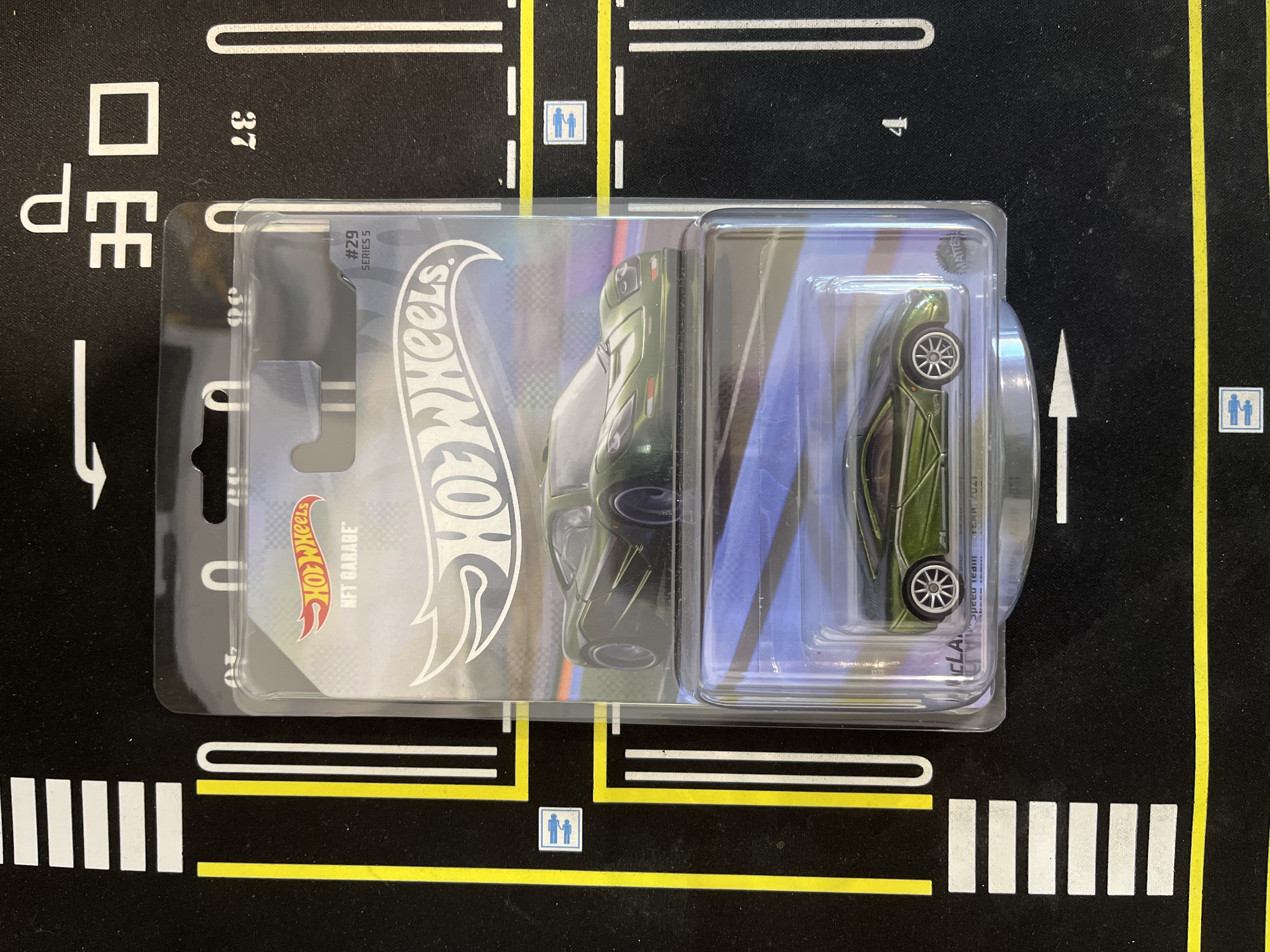 Hotwheels NFT Garage Series 5 Mclaren F1 