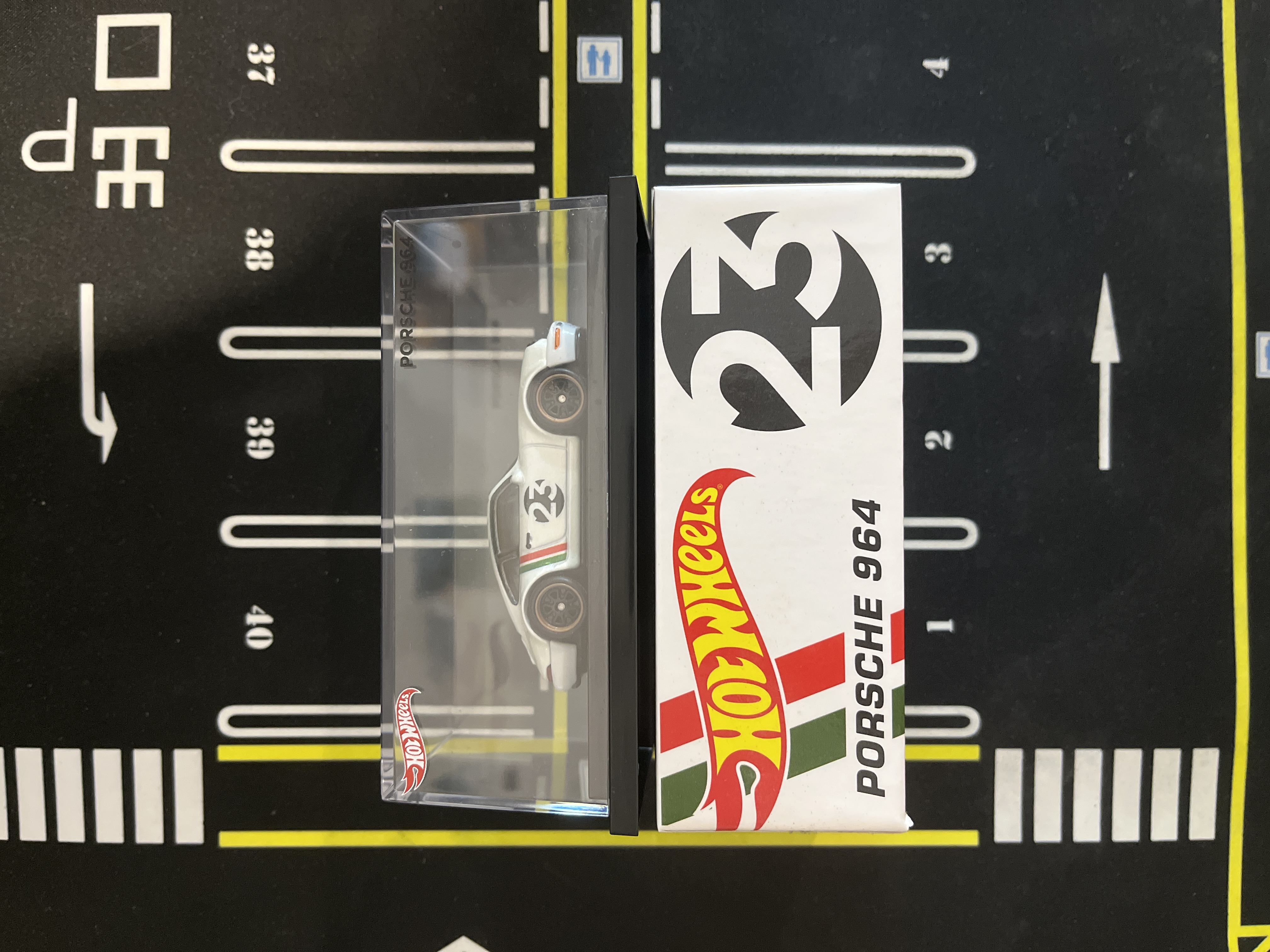 Hotwheels Porsche 964 23 
